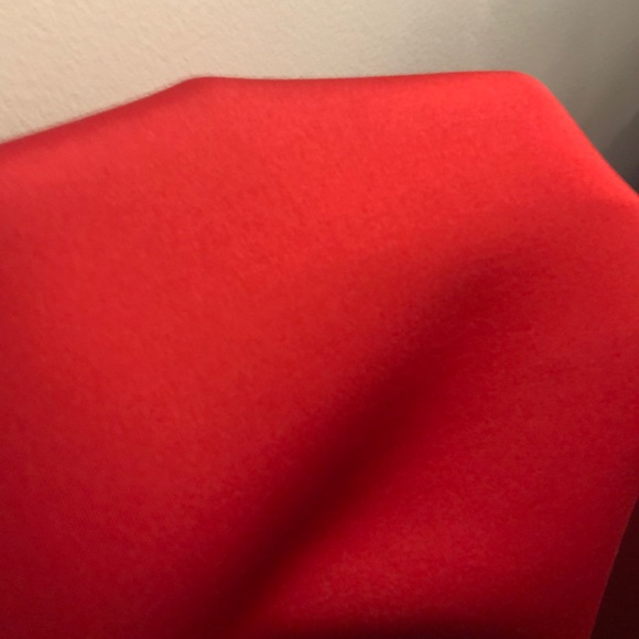 Red dress - Picture 6 of 6